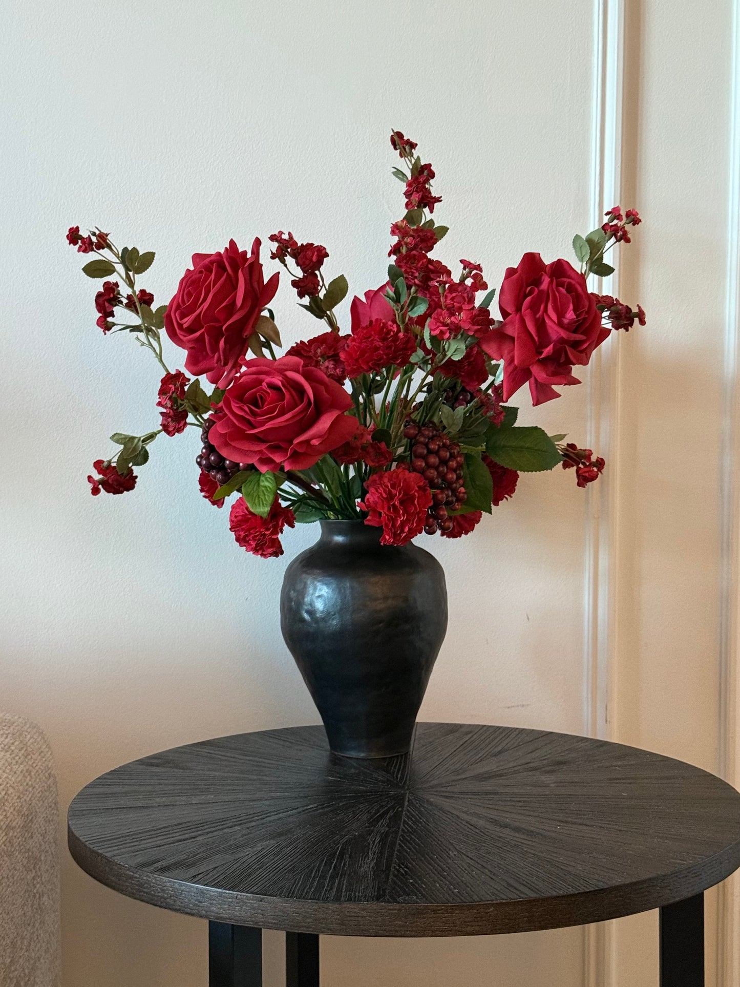 Scarlett | Artificial Flower Arrangement including Ceramic Vase | Red Roses