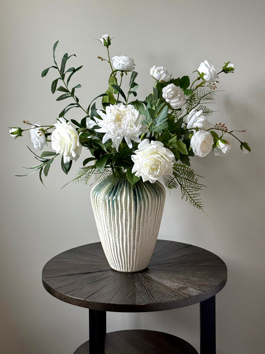 Lara | Medium Artificial Bouquet | White