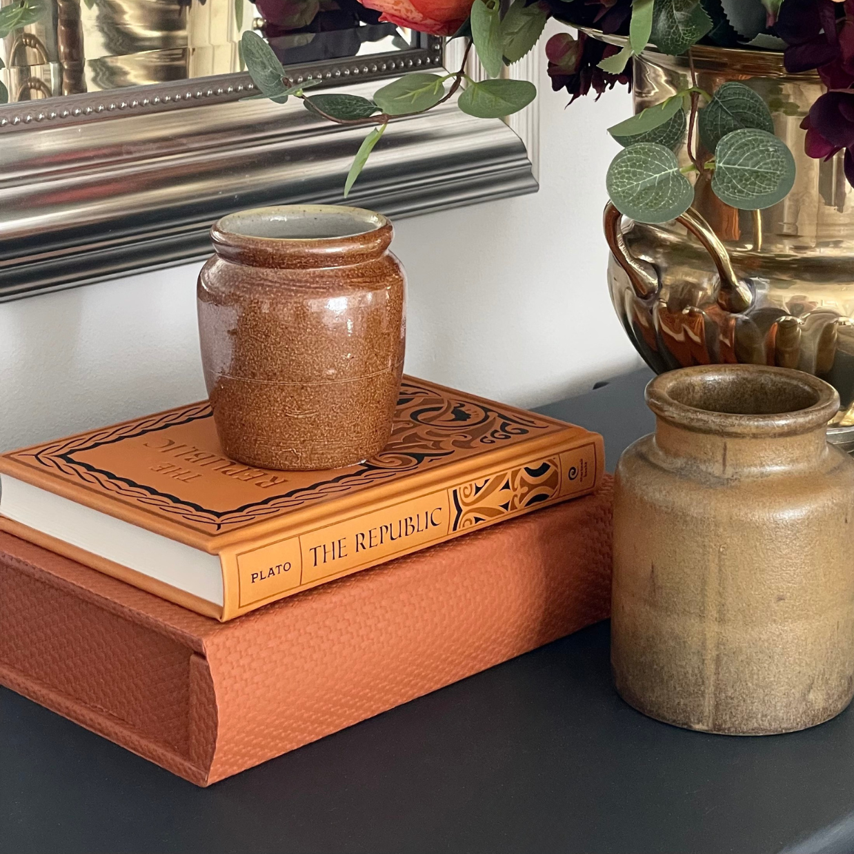 Objects and Accents