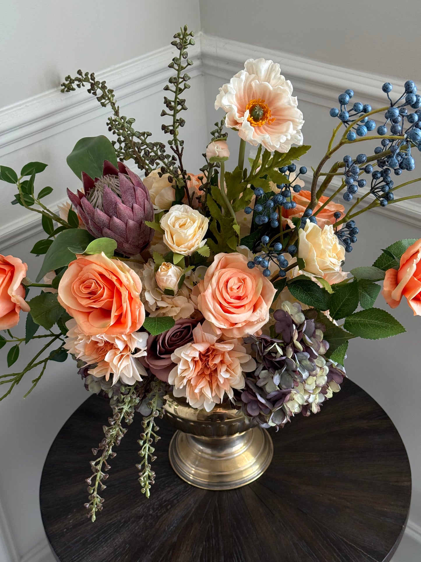 Alison | Arrangement including Vintage Vase | XL Centrepiece Autumn