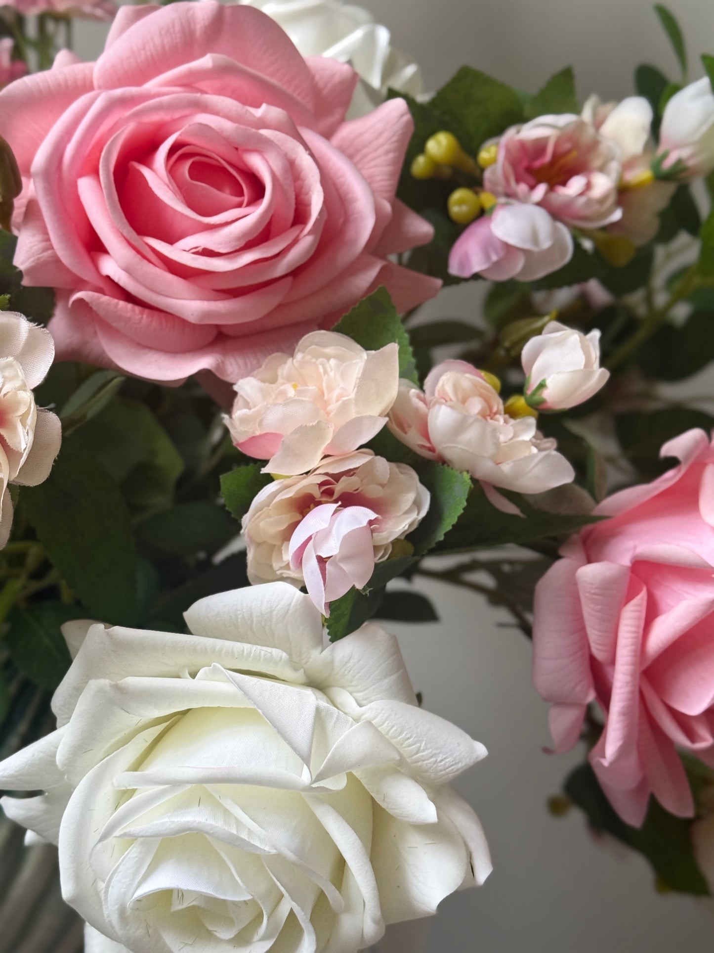 Charlotte | Medium Artificial Bouquet | Pink, White