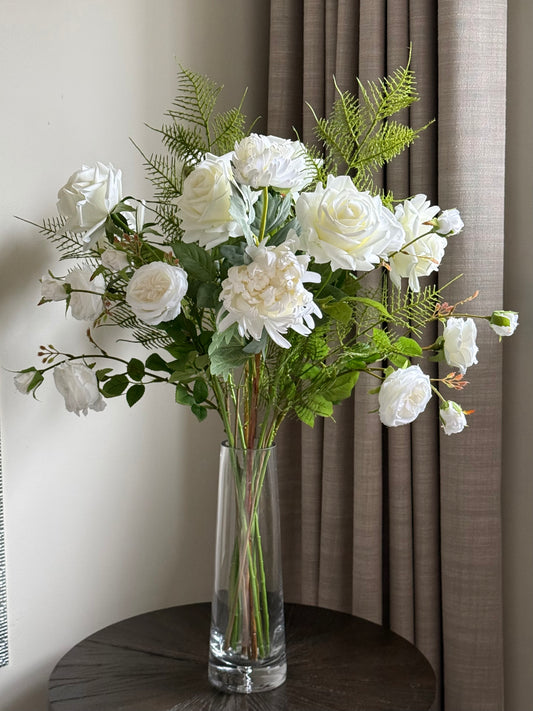 Lara | Porcelain Petals Bouquet | White