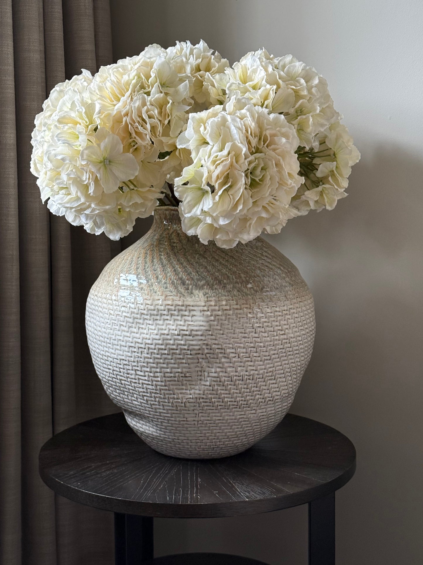 Best and Boom extra large faux hydrangeas in cream 