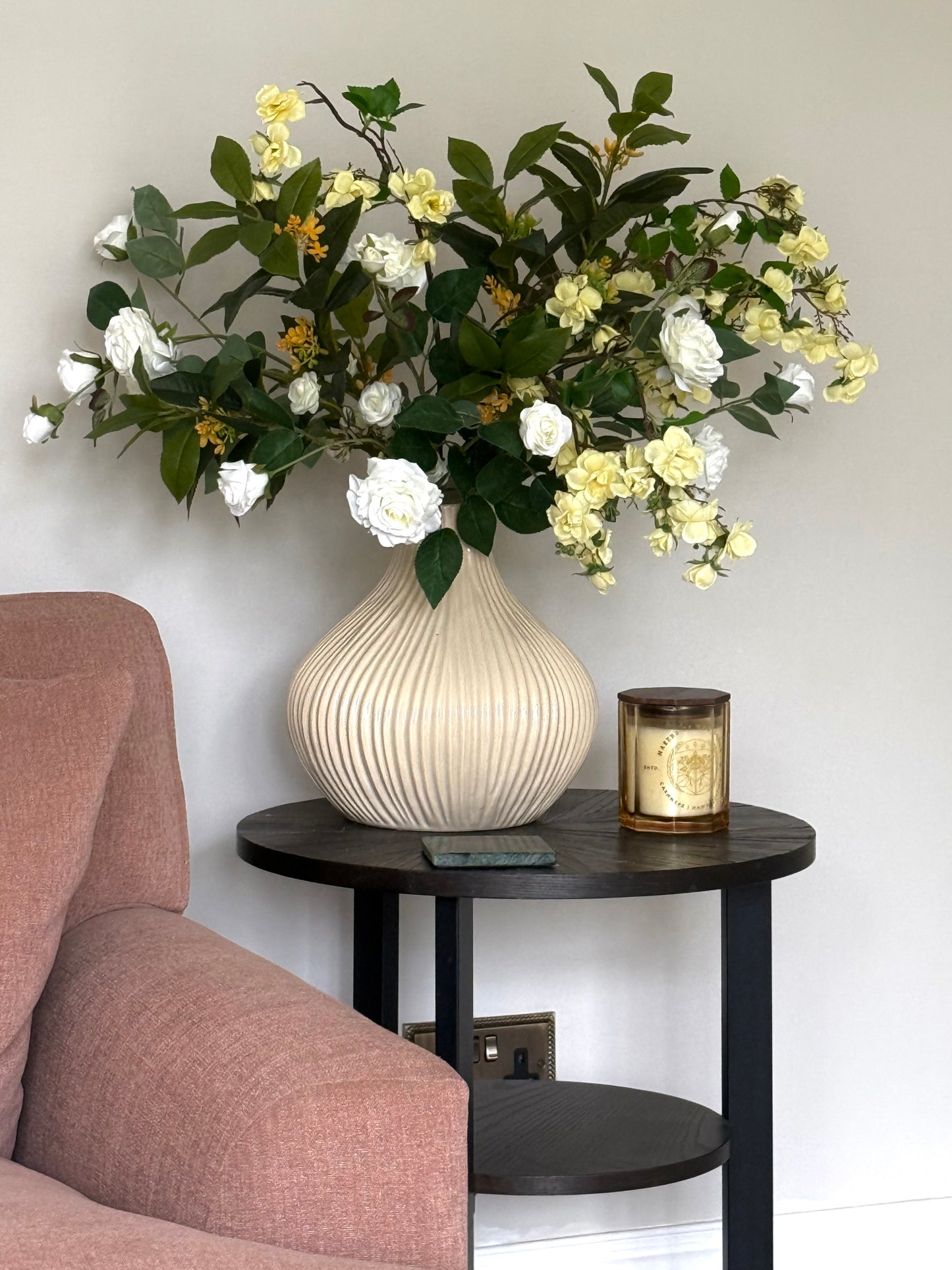 Butter-yellow-artificial-bouquet-best-bloom