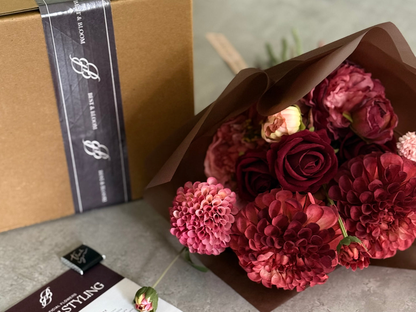 Leanne | Wild Flame Bouquet | Red, Green